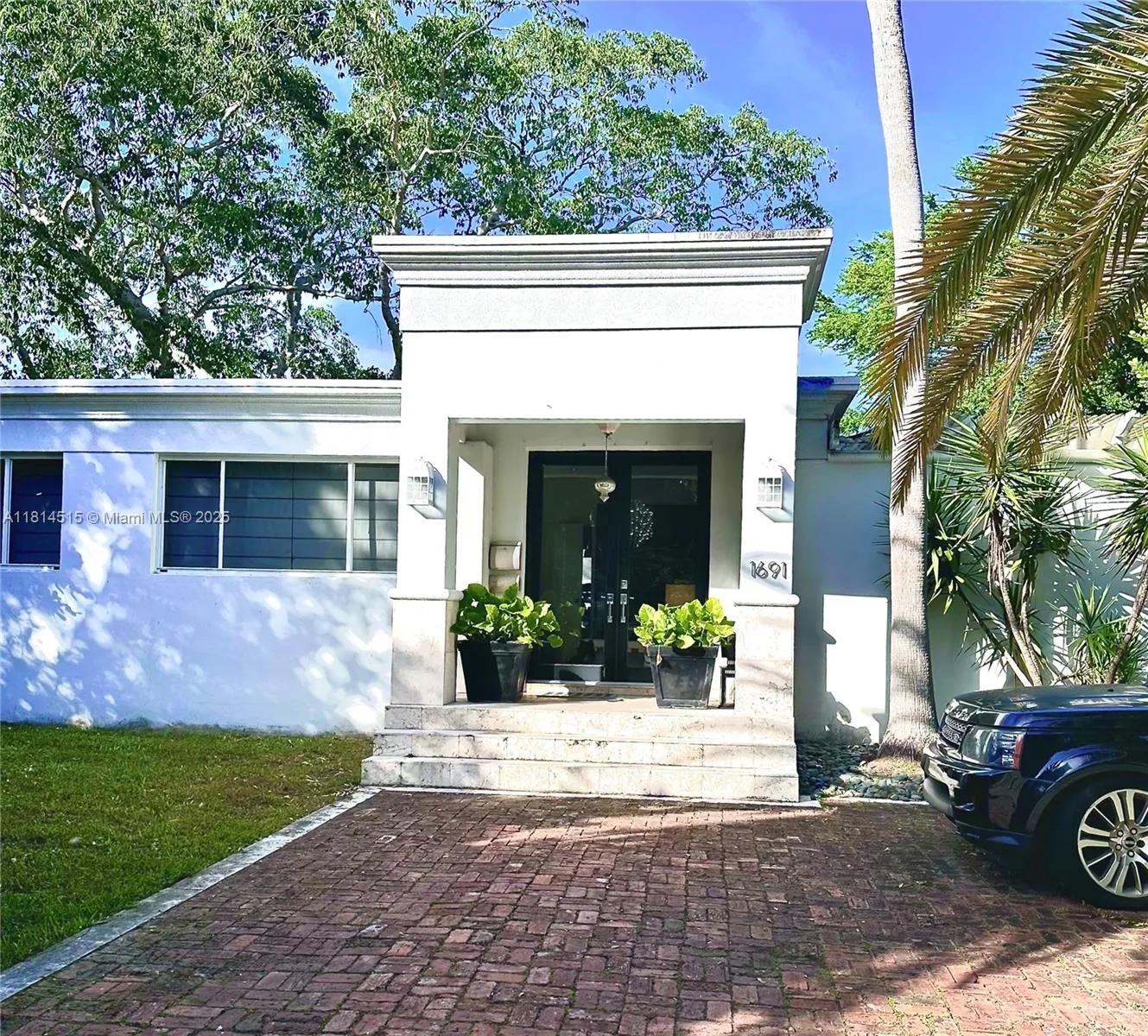 3 bedroom 2 bath for sale at 1691 Nethia Dr, Miami FL 33133