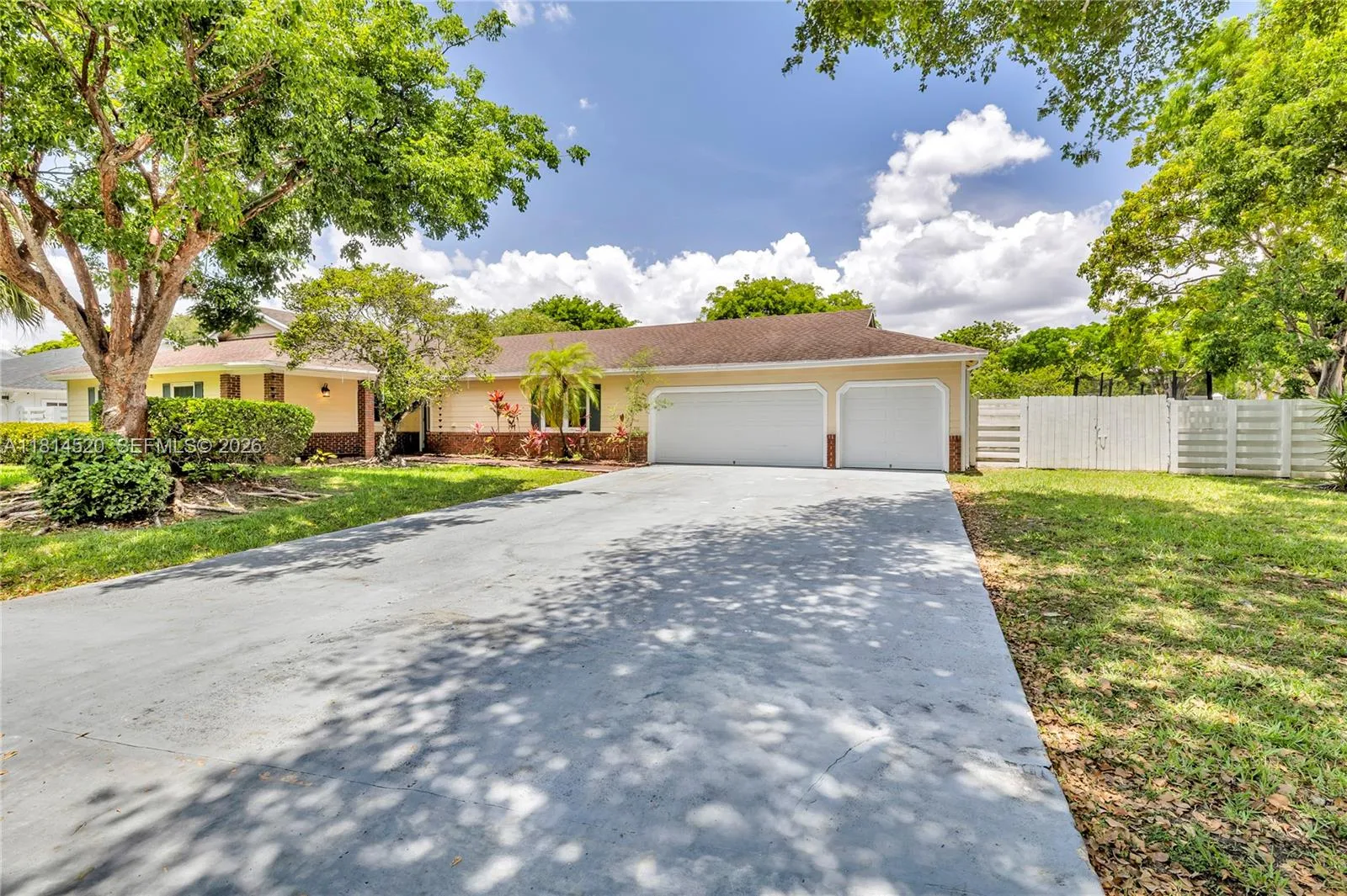 14630 SW 147th Ct, Miami FL 33196
