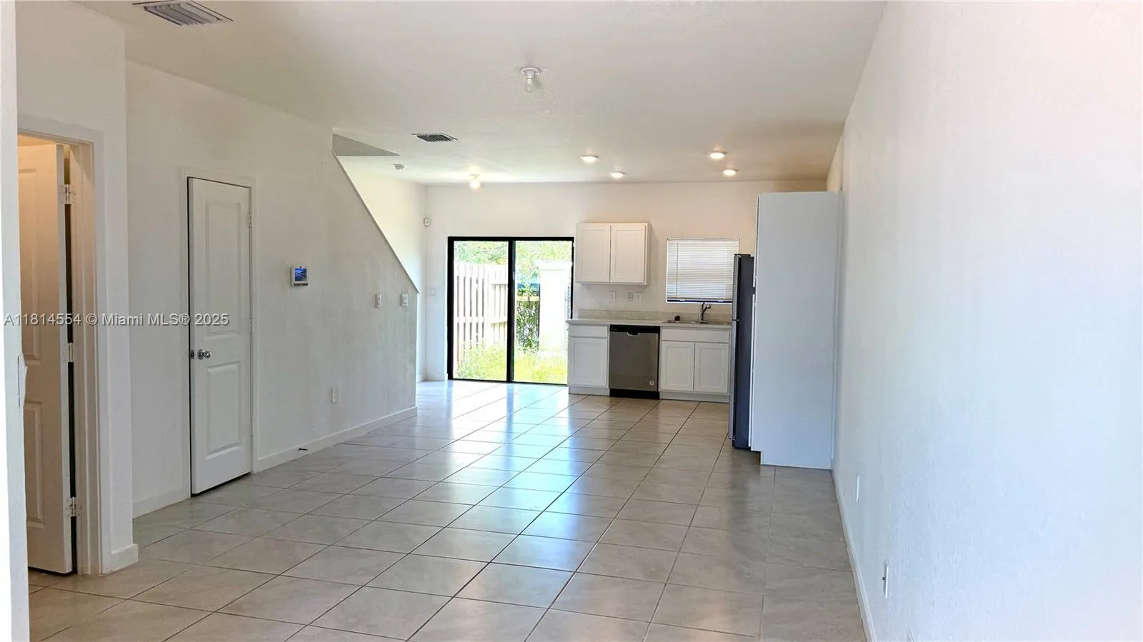 3 bedroom 3 bath for sale at 322 NE 1st Dr, Florida City FL 33034