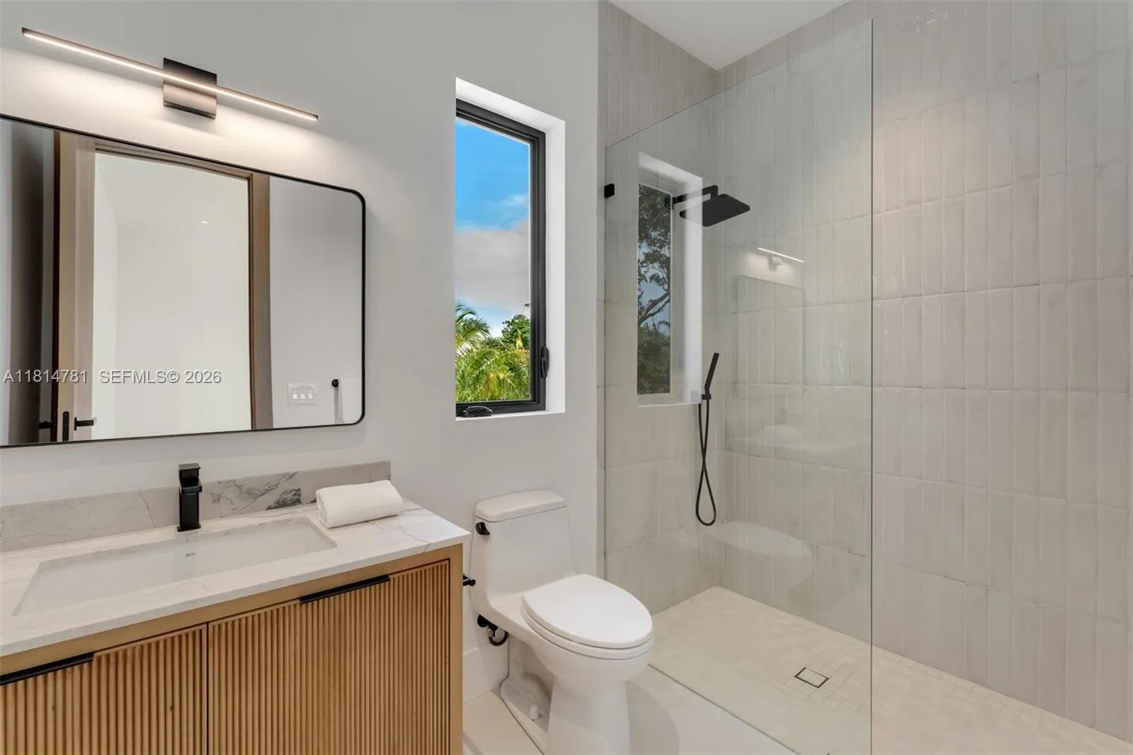 8 bedroom 9 bath for sale at 6730 SW 115th St, Pinecrest FL 33156