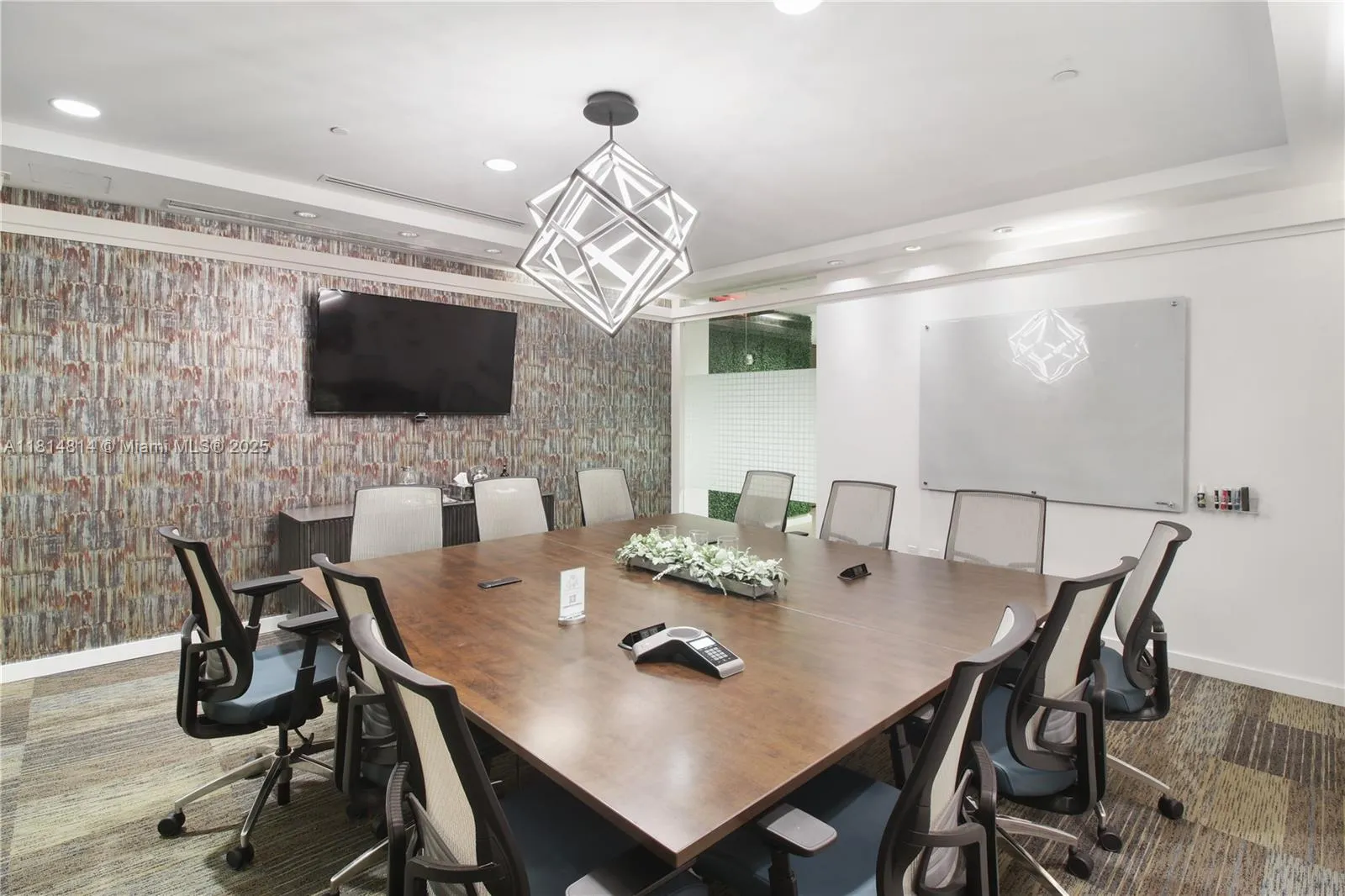 2525 Ponce De Leon Blvd # 300, Coral Gables FL 33134