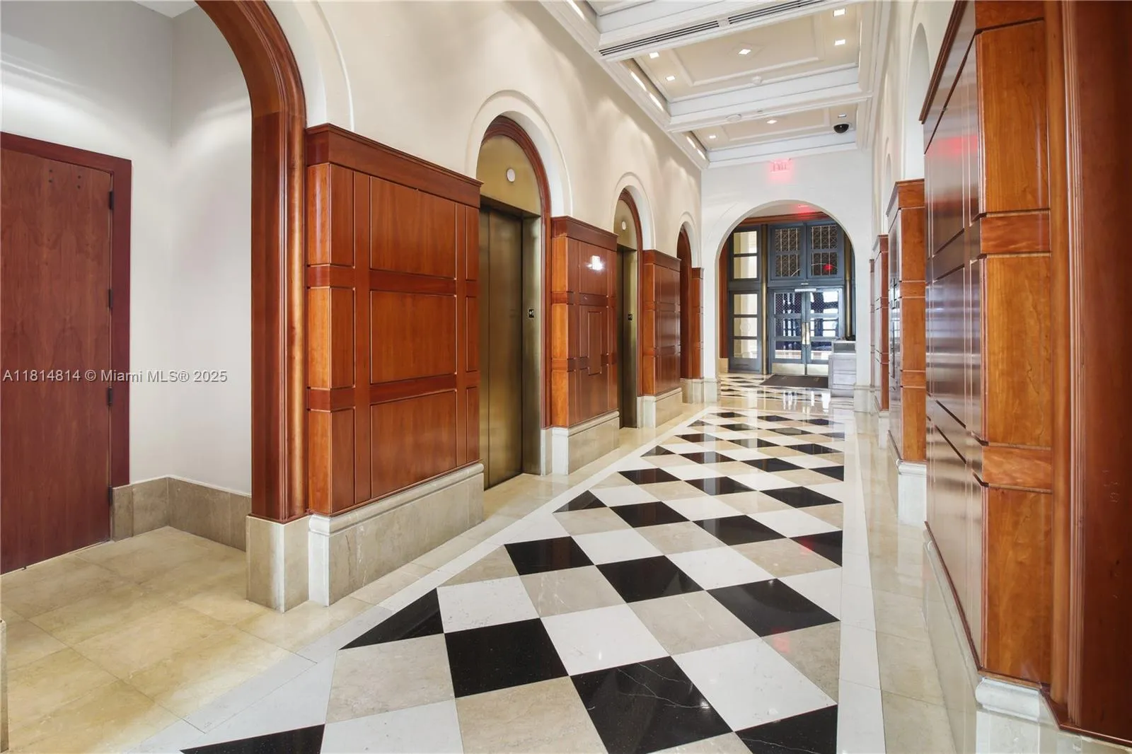 2525 Ponce De Leon Blvd # 300, Coral Gables FL 33134