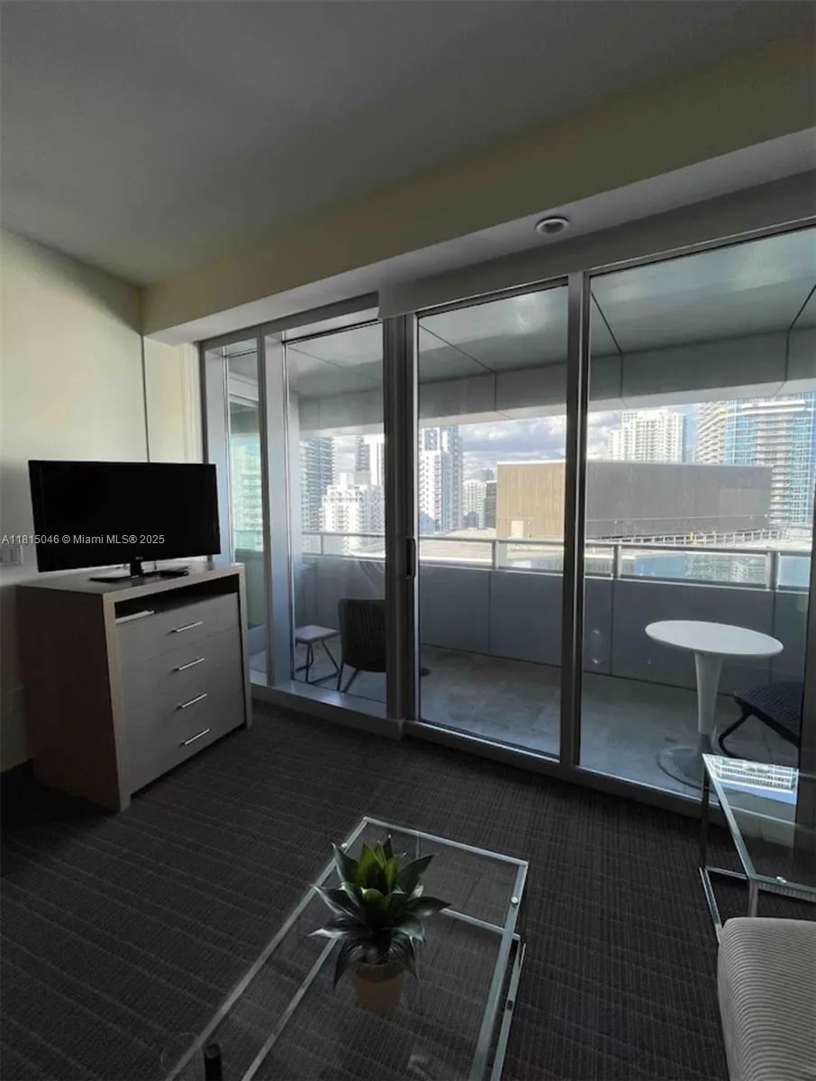 1395 Brickell Ave # 2814, Miami FL 33131
