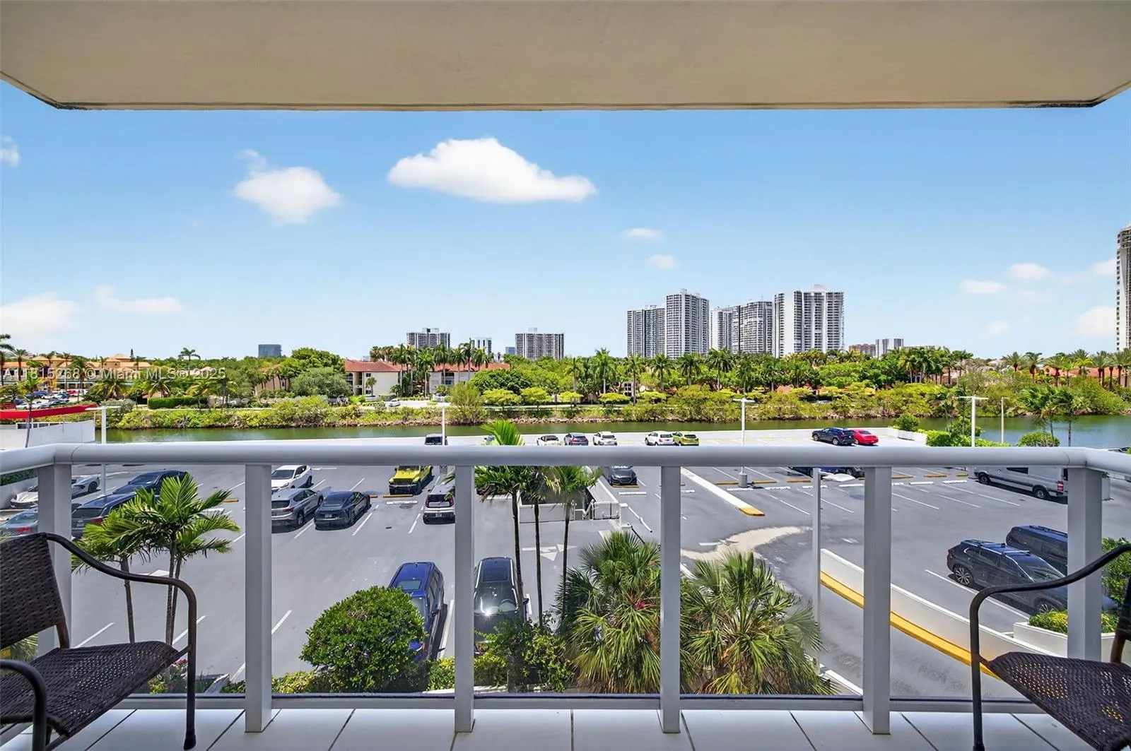 3675 N Country Club Dr # 401, Aventura FL 33180