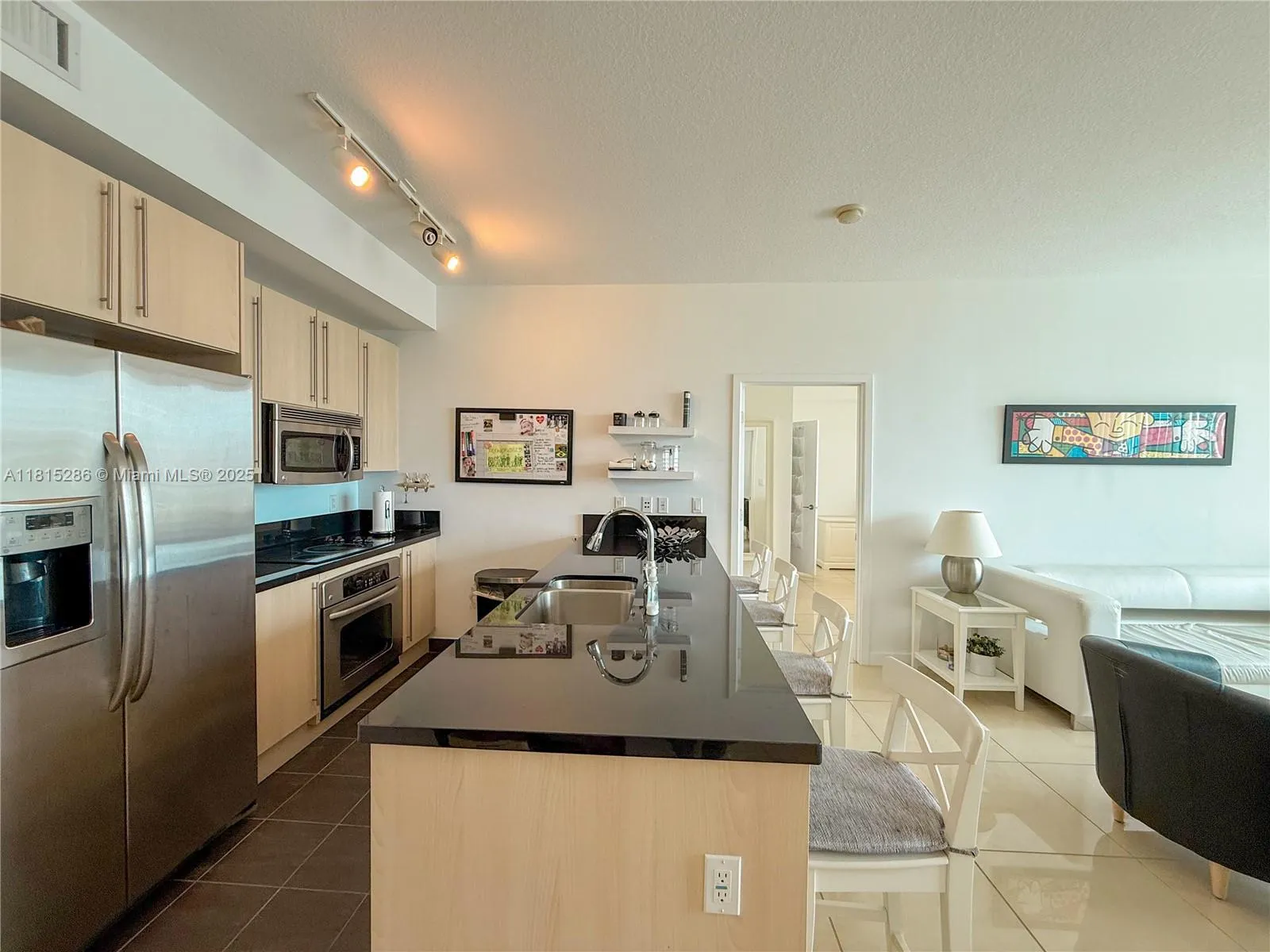 79 SW 12th St, Miami FL 33130