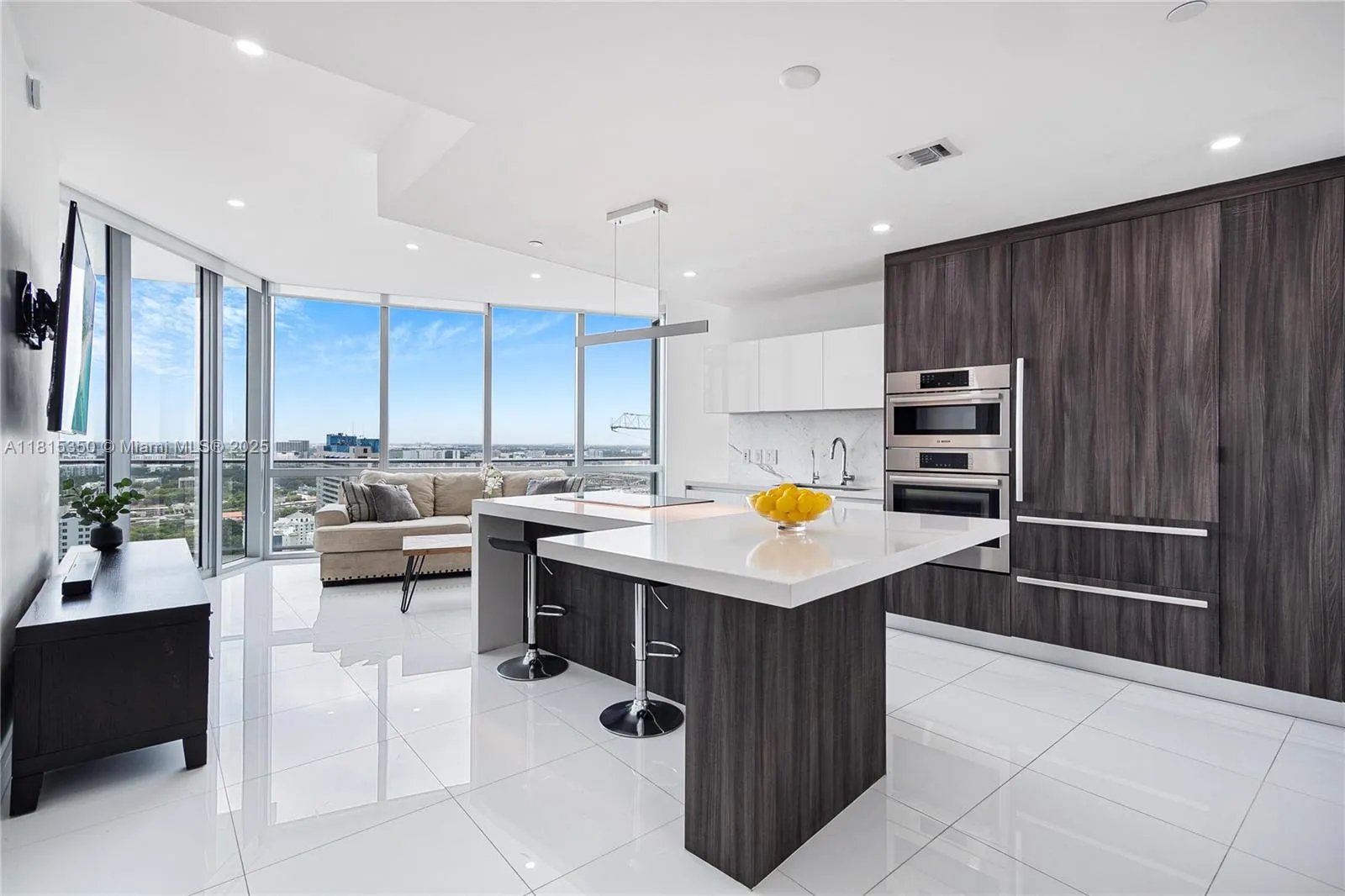2 bedroom 2 bath for sale at 851 NE 1st Ave # 2604, Miami FL 33132