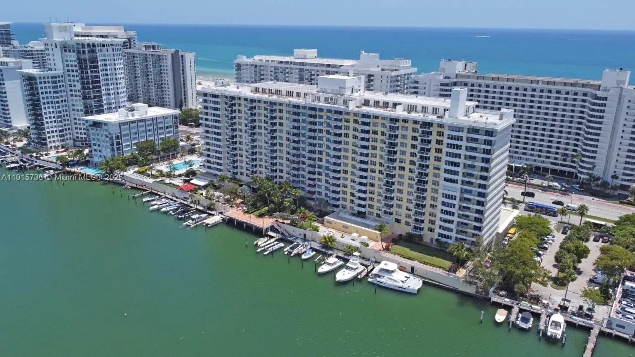 2 bedroom 2 bath for sale at 5600 Collins Ave # 10E, Miami Beach FL 33140