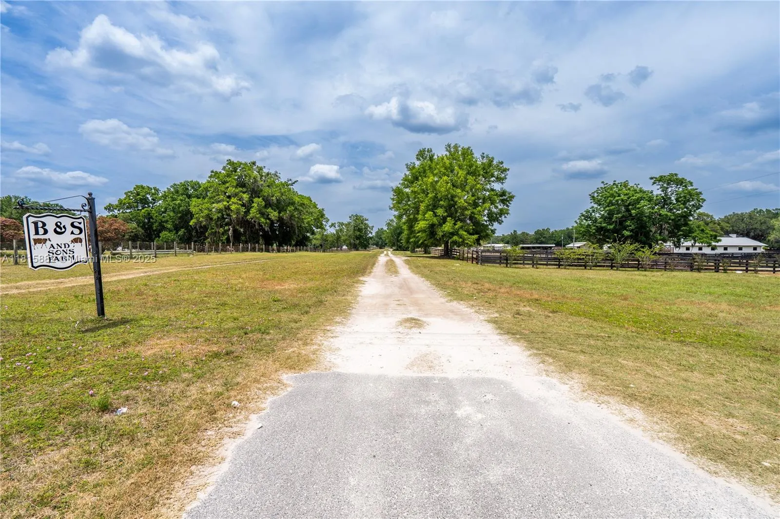 10631 W HWY 40, Ocala FL 34482