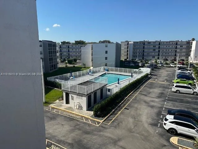 14180 SW 84th St # G, Miami FL 33183