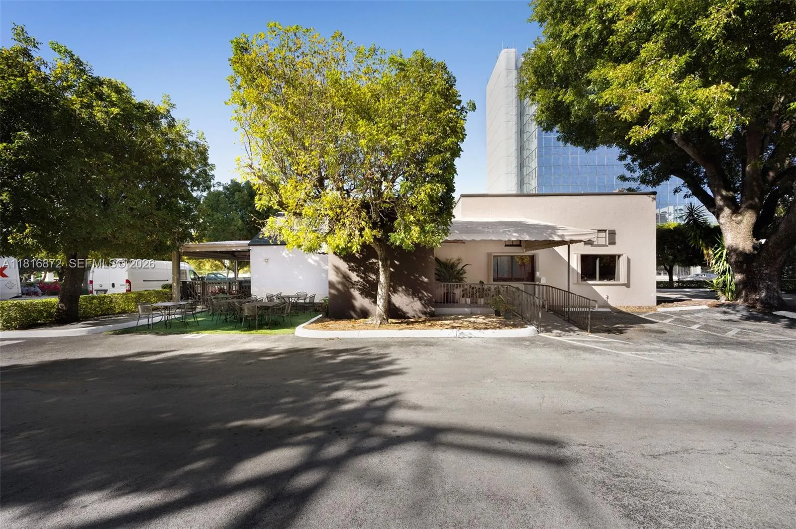 2345 SW 37th Ave, Miami FL 33145