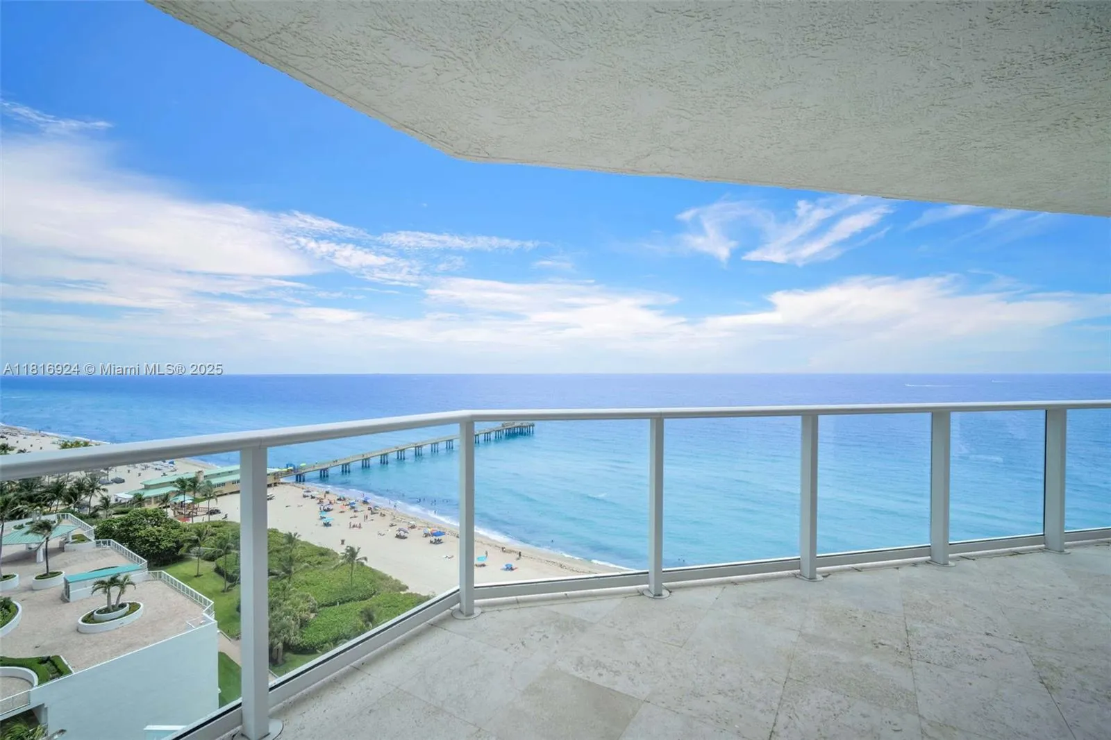 16445 Collins Ave # 1426, Sunny Isles Beach FL 33160