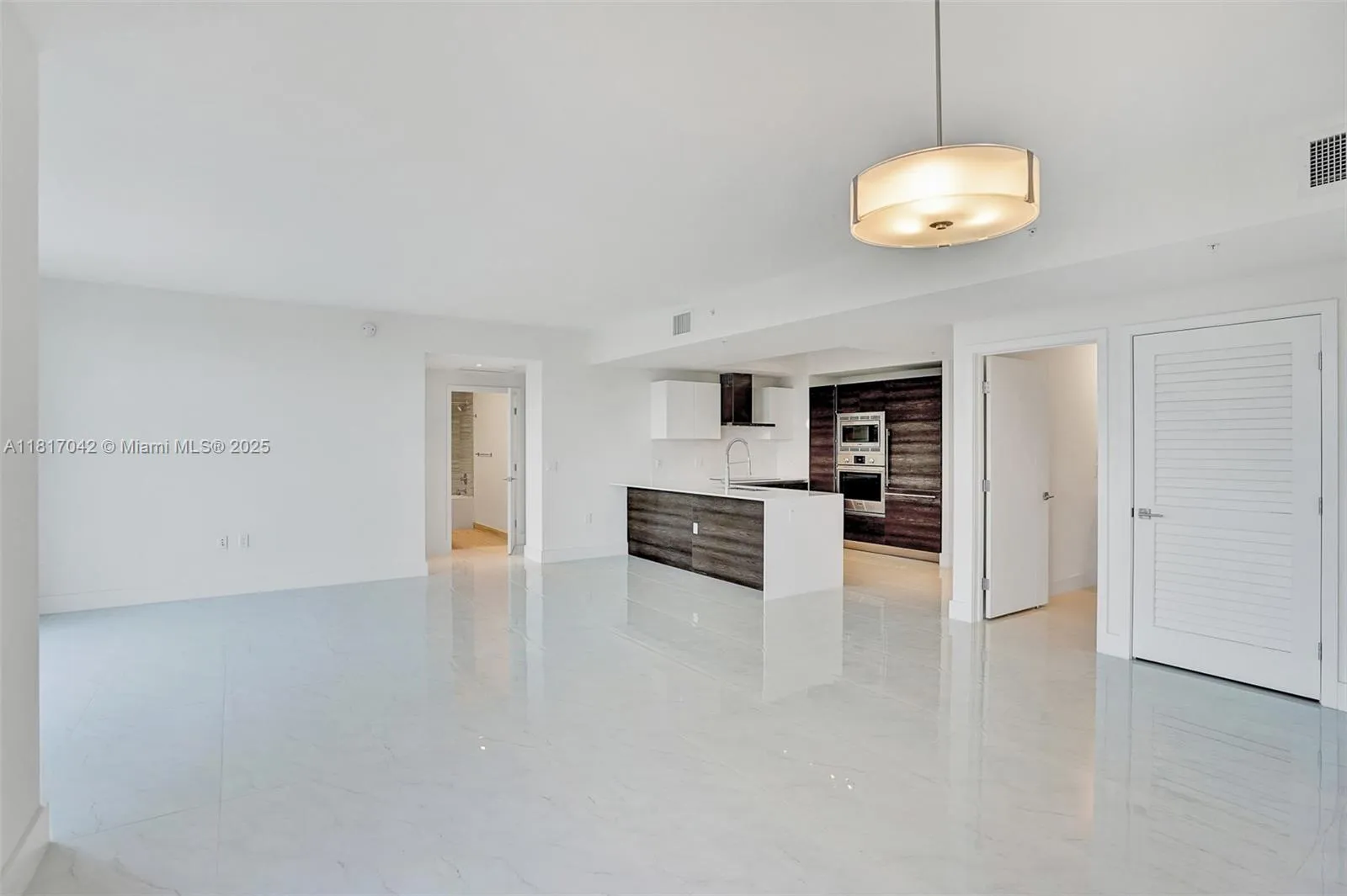 301 Altara Ave # 835, Coral Gables FL 33146