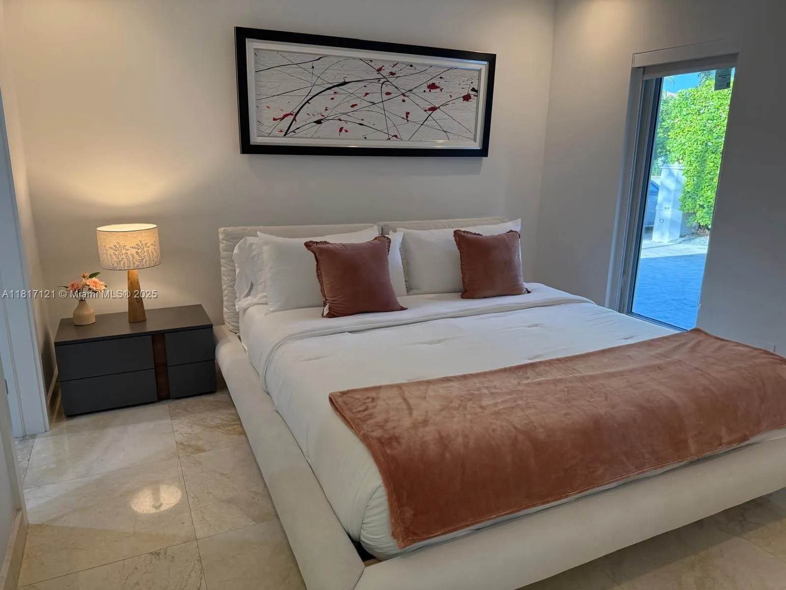 1230 NE 83rd St, Miami FL 33138