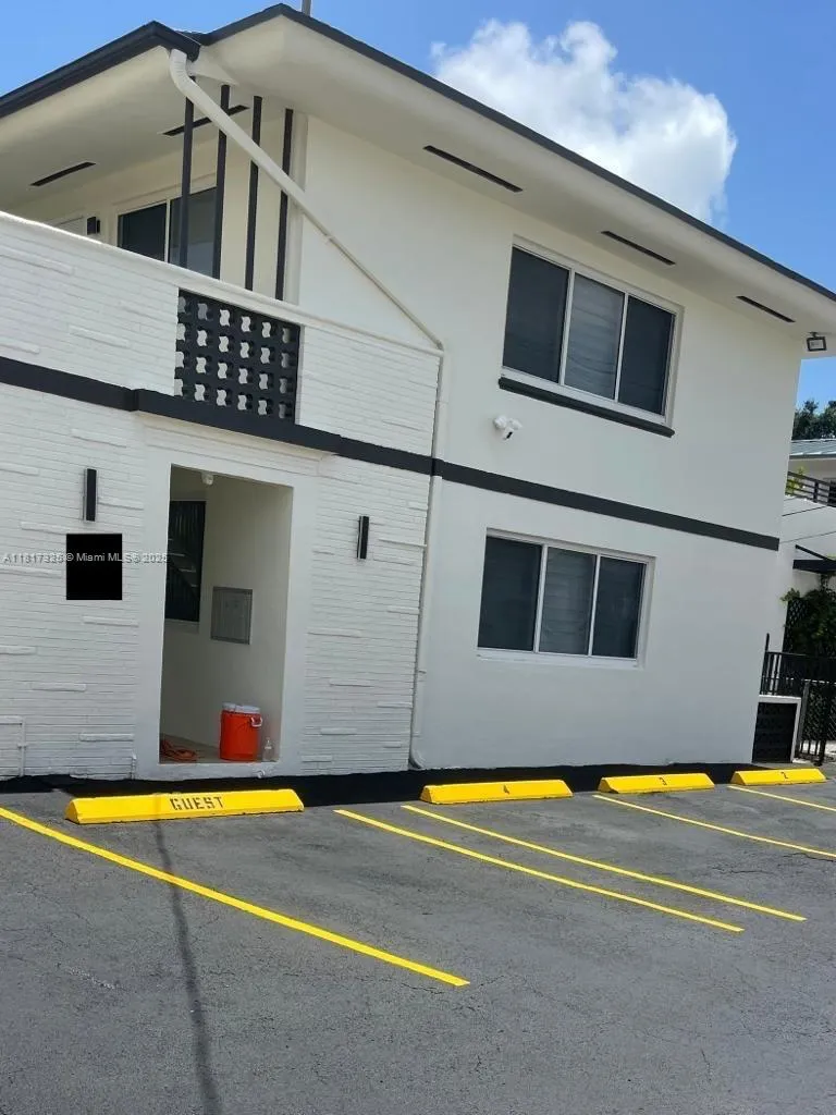 251 NW 57th Ave, Miami FL 33126