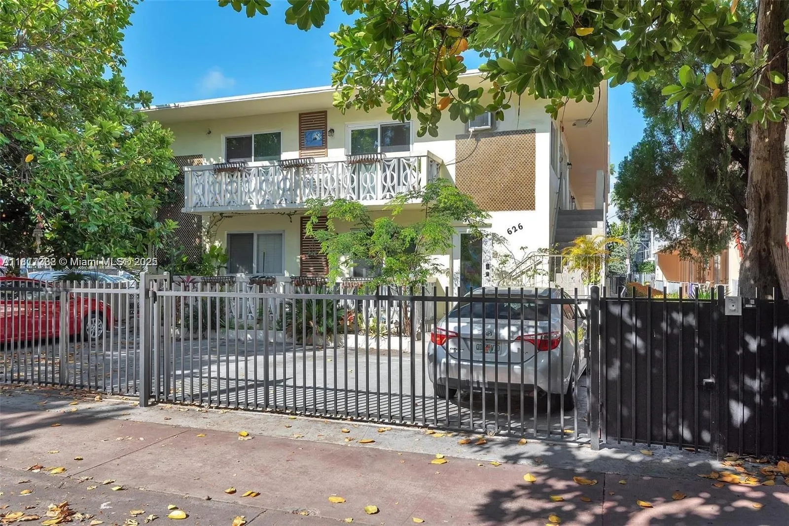 626 Meridian Ave # 10, Miami Beach FL 33139