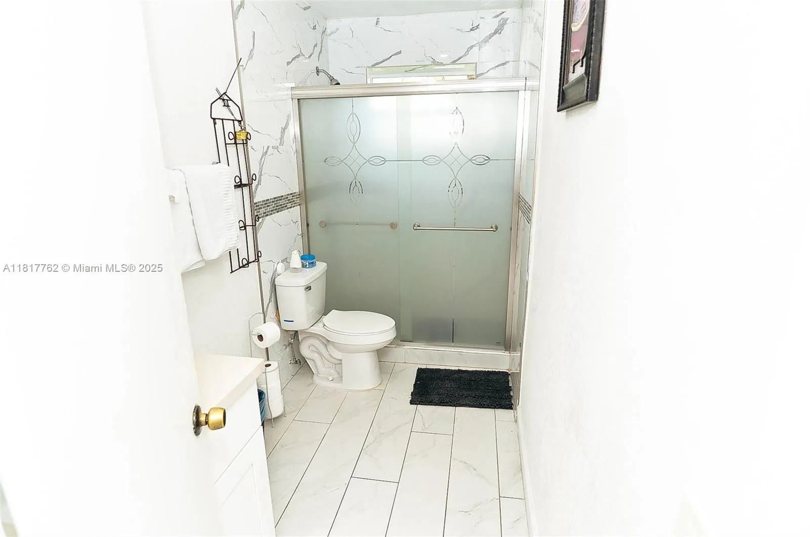 240 NW 197th St # 1, Miami Gardens FL 33169