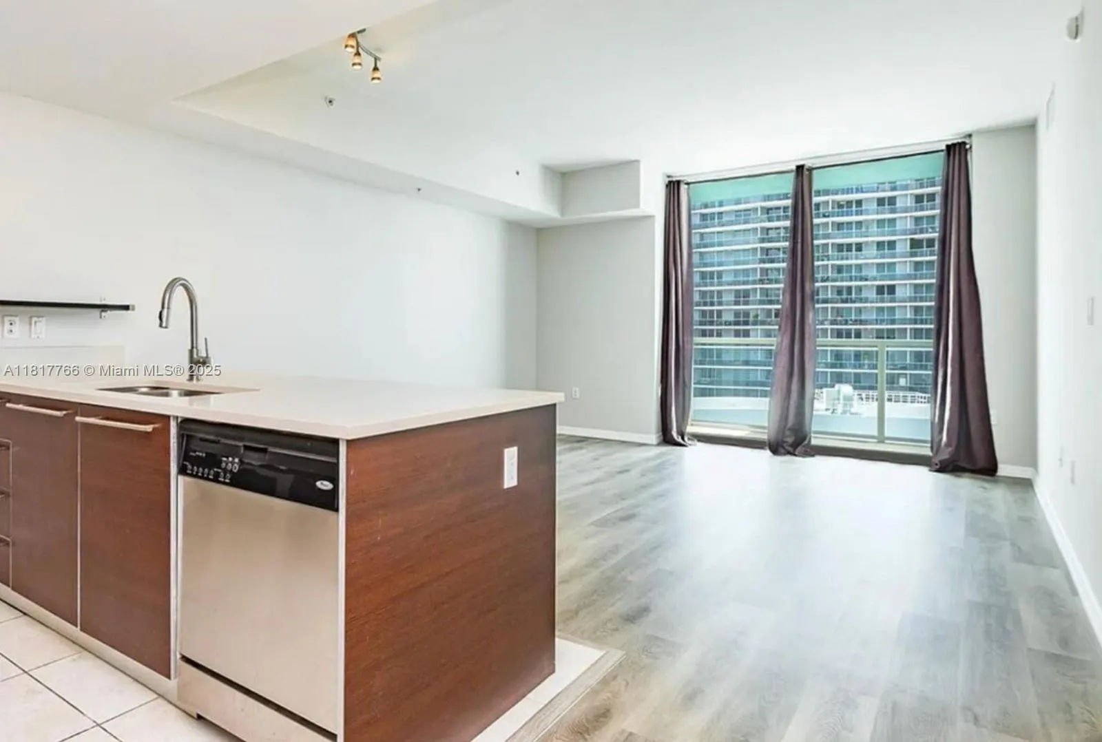 1900 N Bayshore Dr # 3909, Miami FL 33132