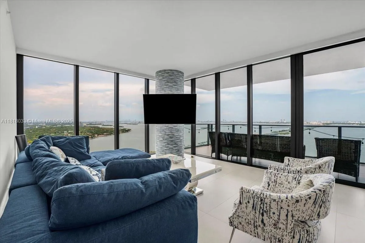 3131 NE 7th Ave # 3306, Miami FL 33137