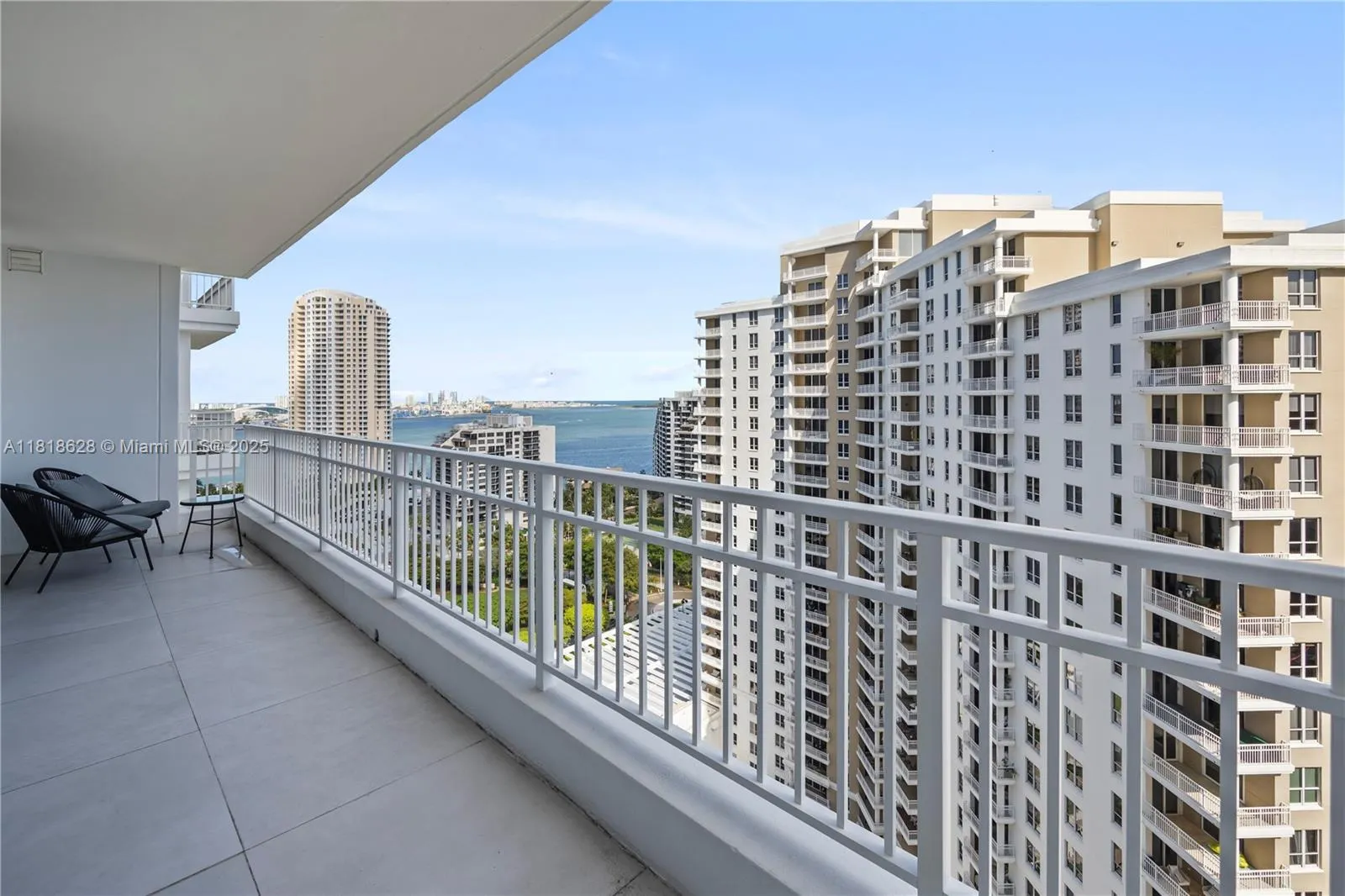 801 Brickell Key Blvd # 2203, Miami FL 33131
