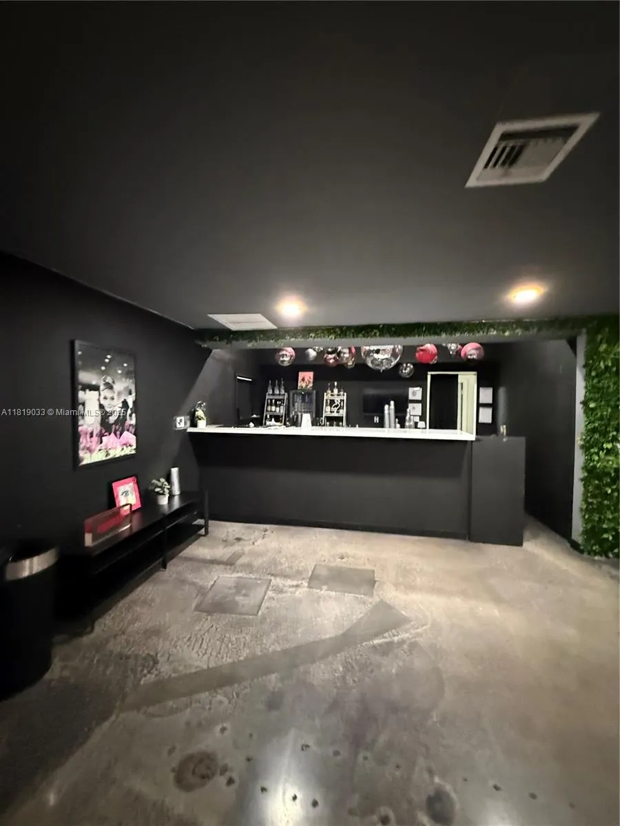 777 NE 79th St, Miami FL 33138