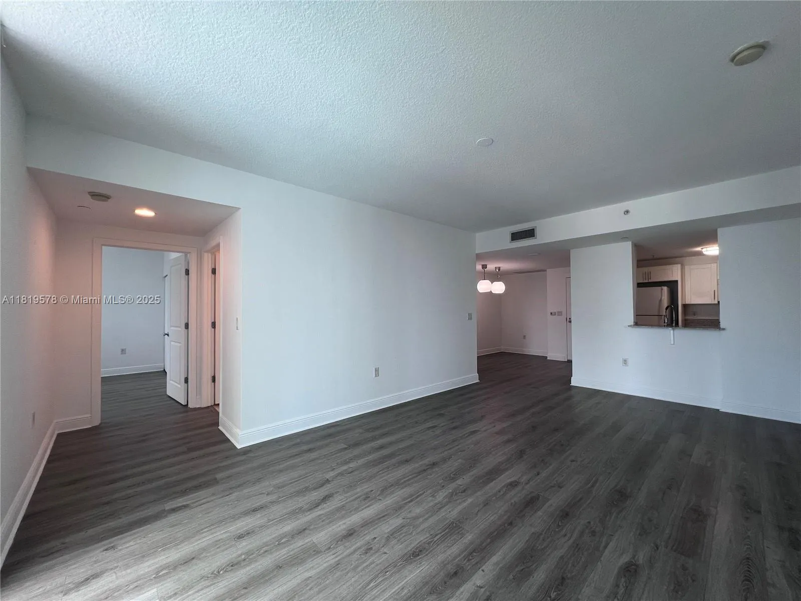 2 bedroom 2 bath for sale at 1250 S Miami Ave # 2104, Miami FL 33130