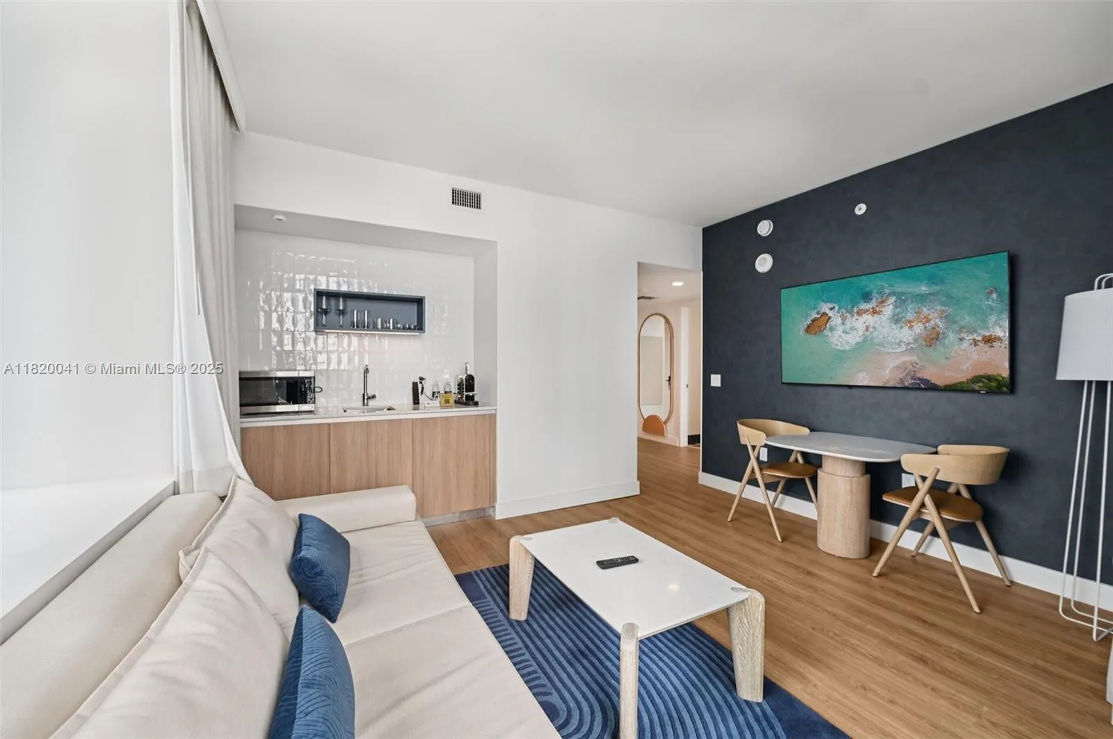 2 bedroom 1 bath for sale at 601 NE 1st Ave # 1901, Miami FL 33132