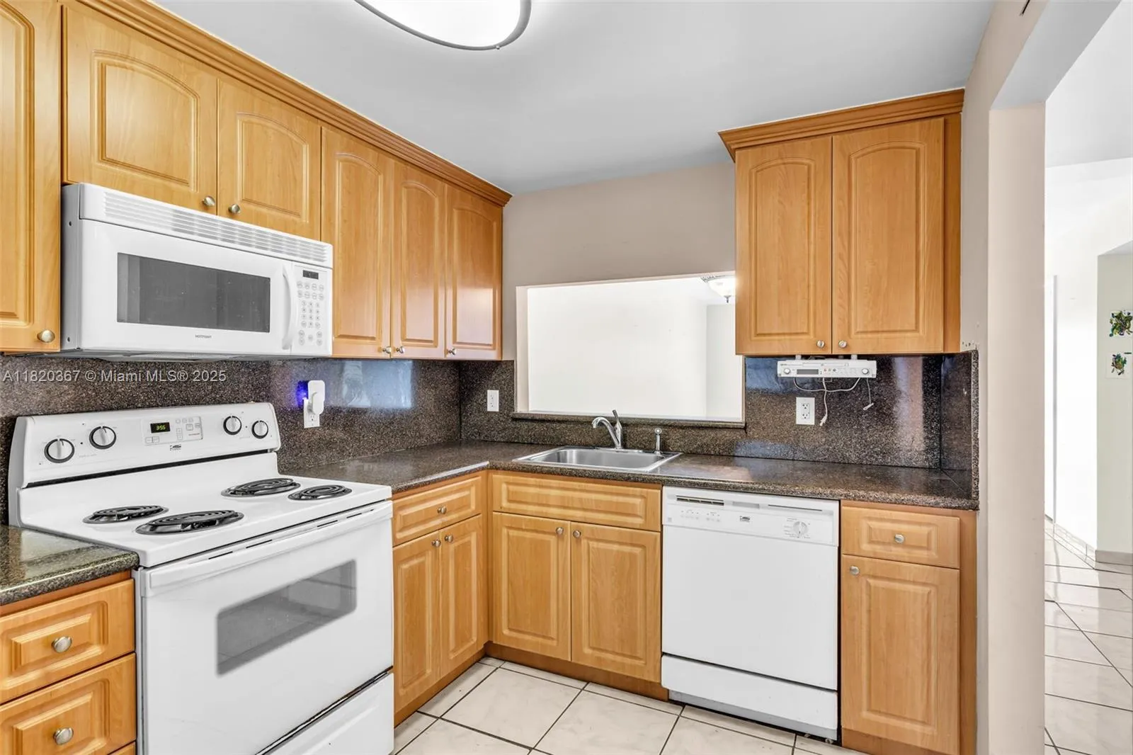 7801 Abbott Ave # 307, Miami Beach FL 33141