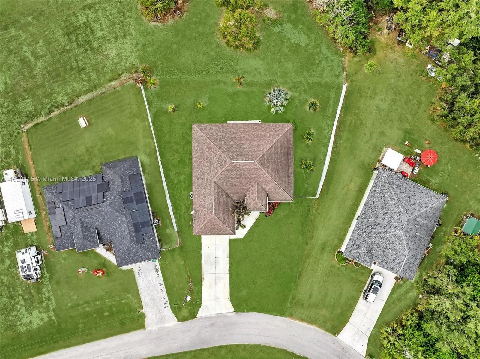 6027 Acorn Cir, La Belle FL 33935