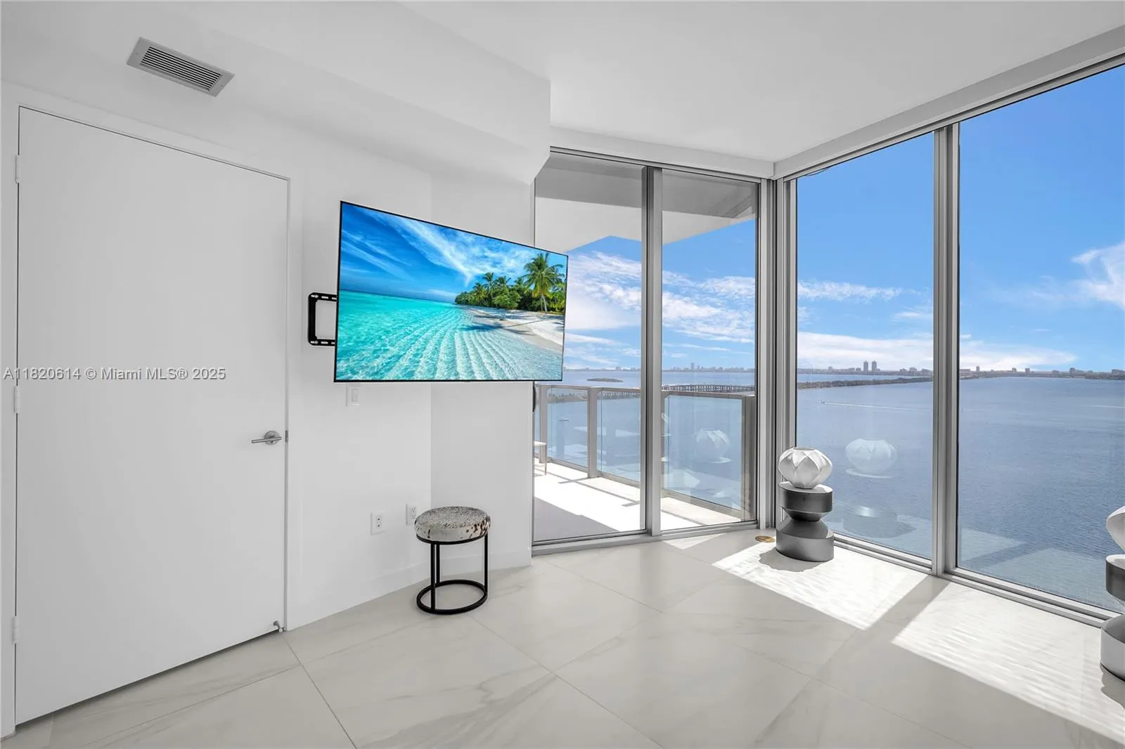 2900 NE 7th Ave # 1806, Miami FL 33137