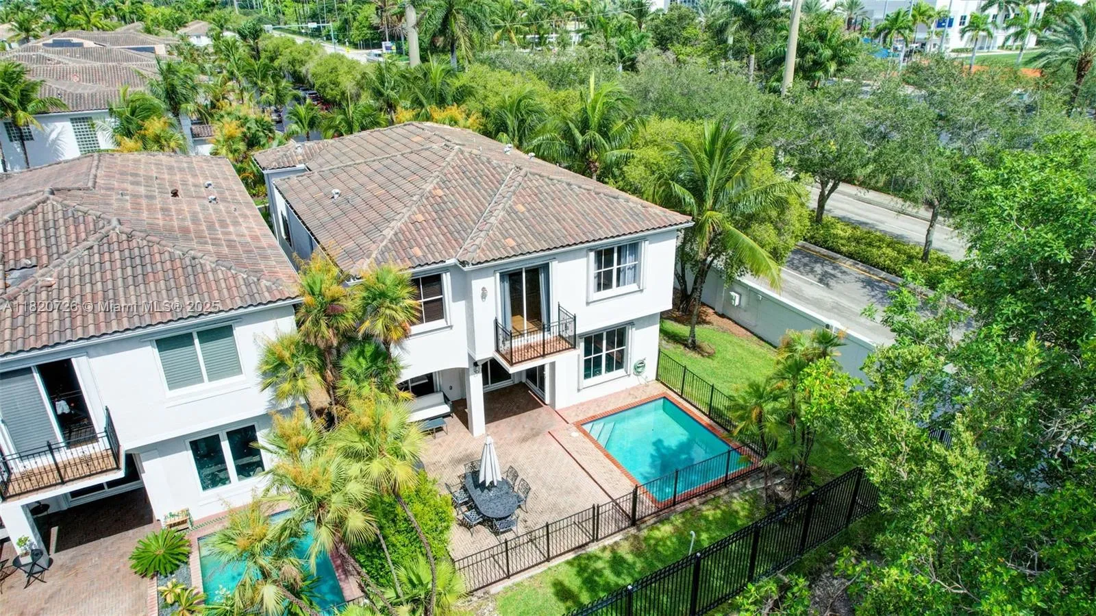 21235 NE 33rd Ave, Aventura FL 33180