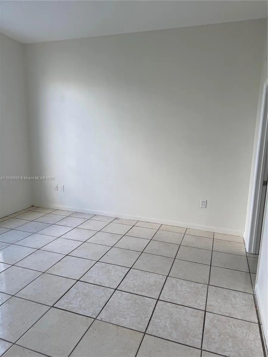 Hialeah, Hialeah Gardens FL 33016