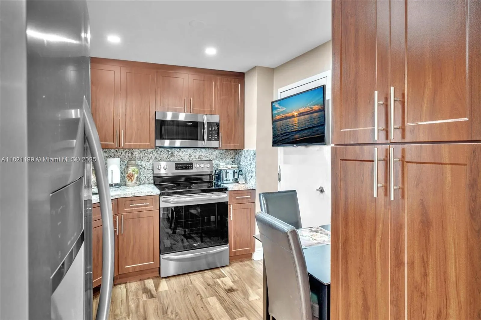 1865 S Ocean Dr # 5J, Hallandale Beach FL 33009