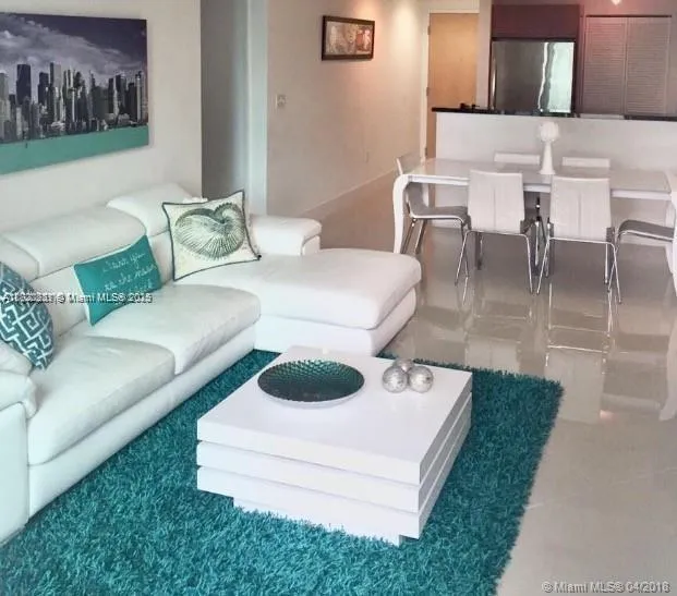 253 NE 2nd St # 809, Miami FL 33132