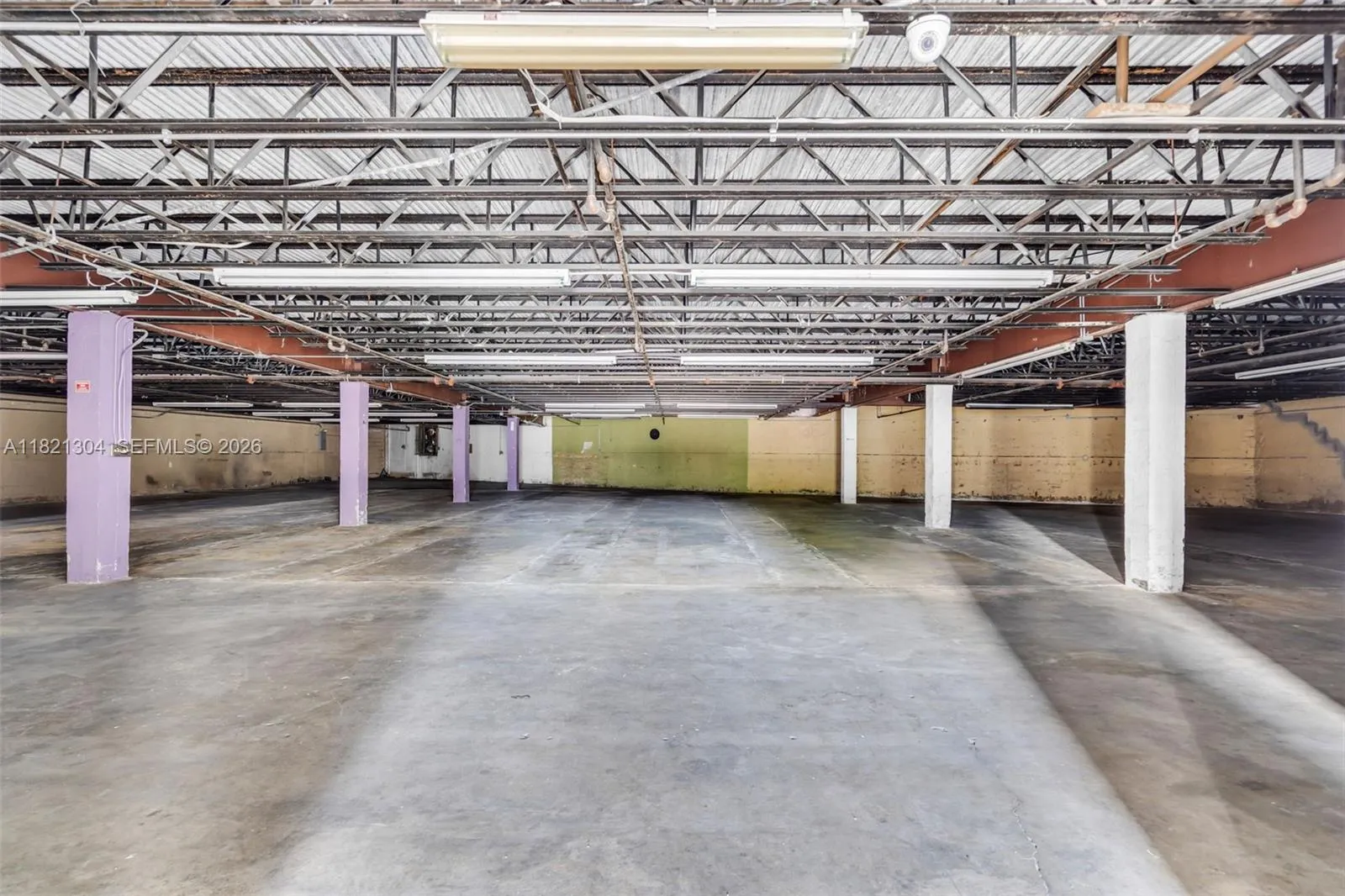 7361 NW 78th St, Medley FL 33166