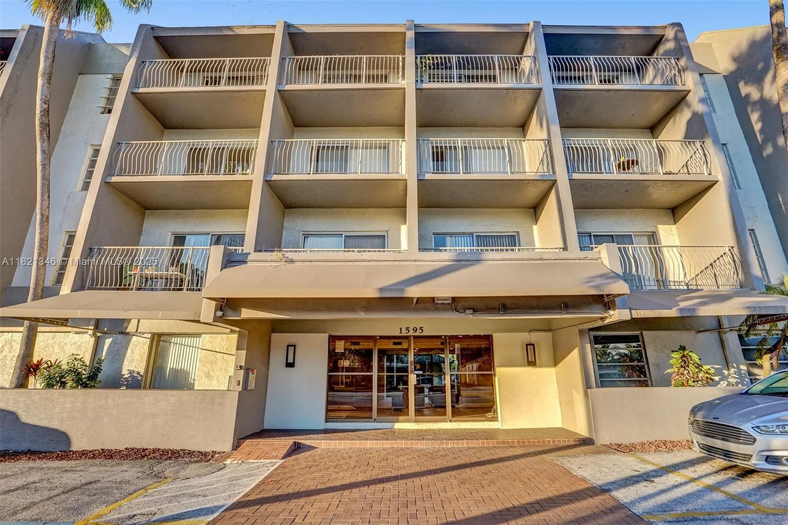 1595 NE 135th St # 431, North Miami FL 33161