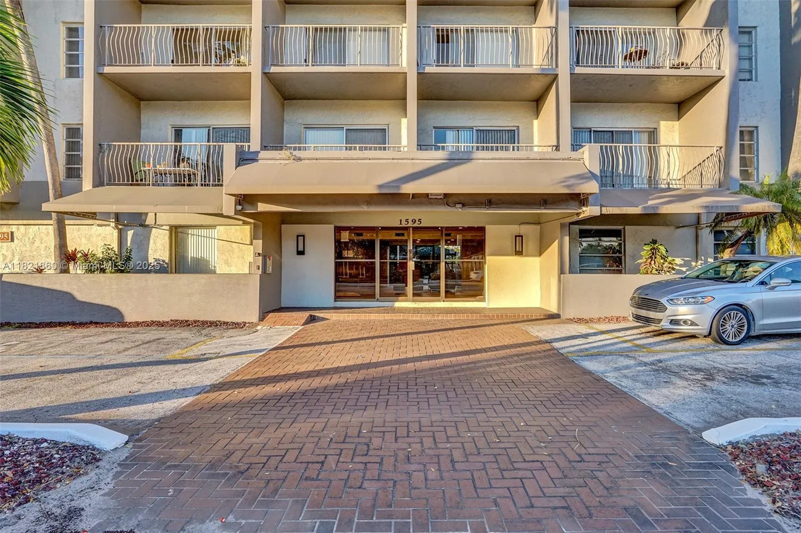 1595 NE 135th St # 339, North Miami FL 33161