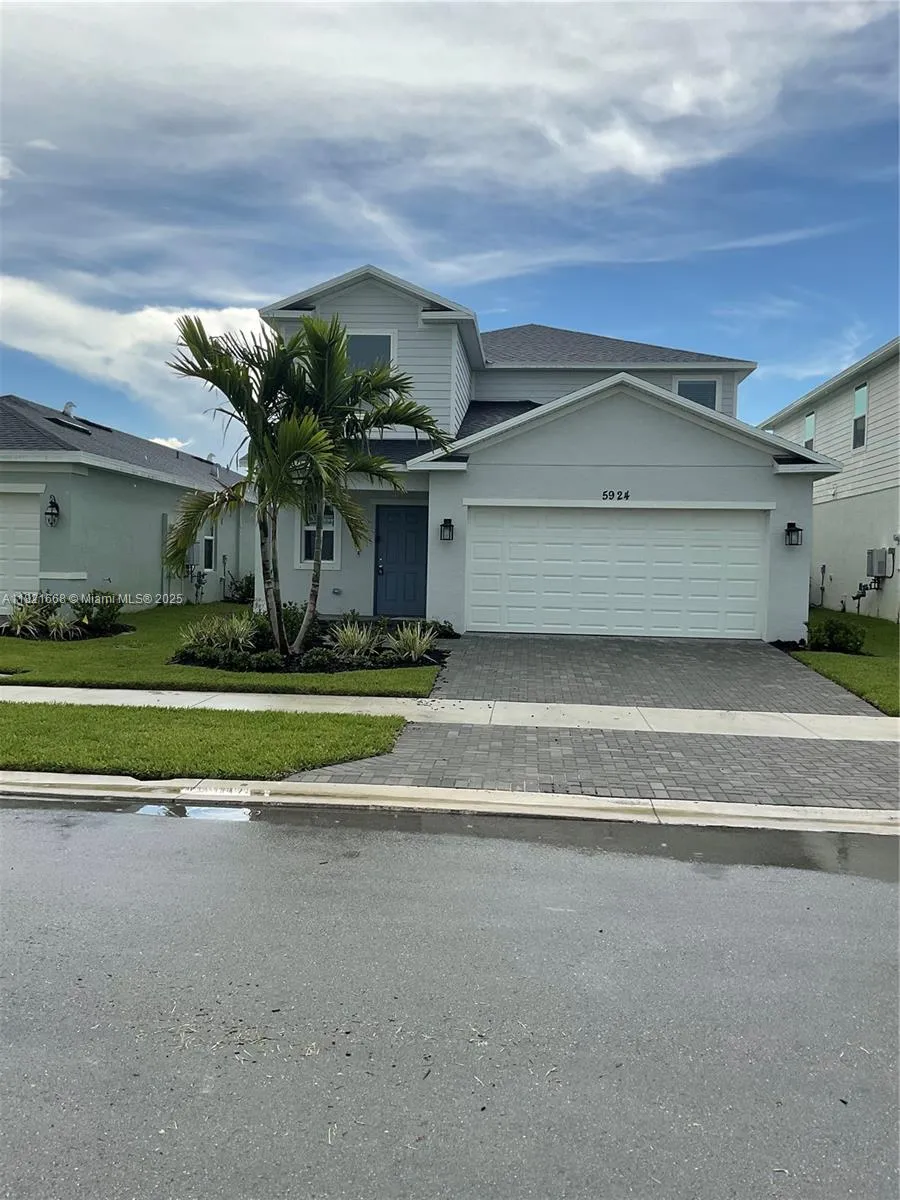 5924 NW Fairfox Way, Port St. Lucie FL 34987
