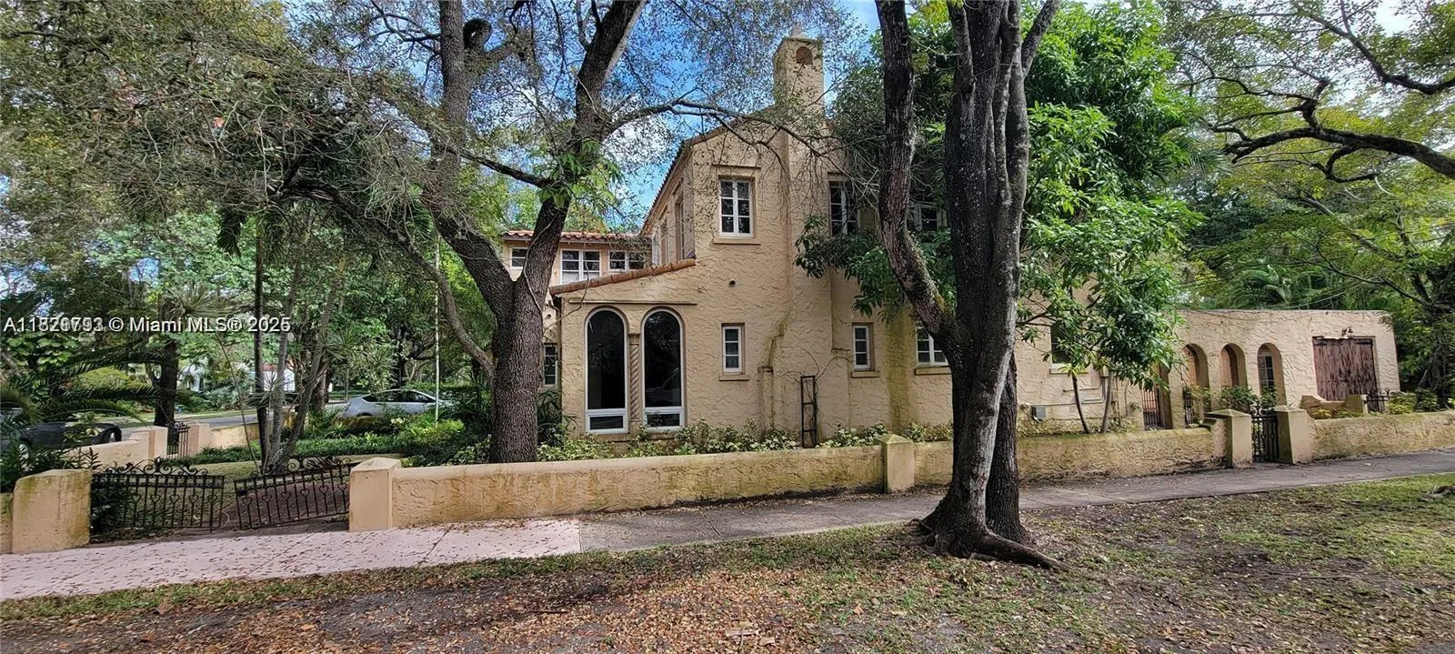 446 Navarre Ave, Coral Gables FL 33134