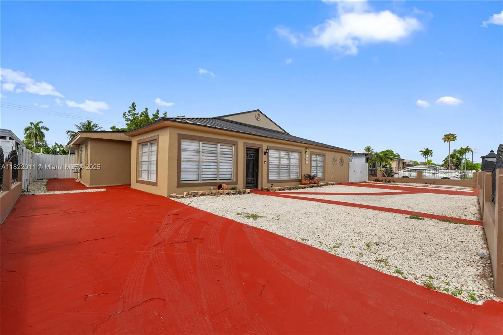 6 bedroom 4 bath for sale at 230 W 47th St, Hialeah FL 33012