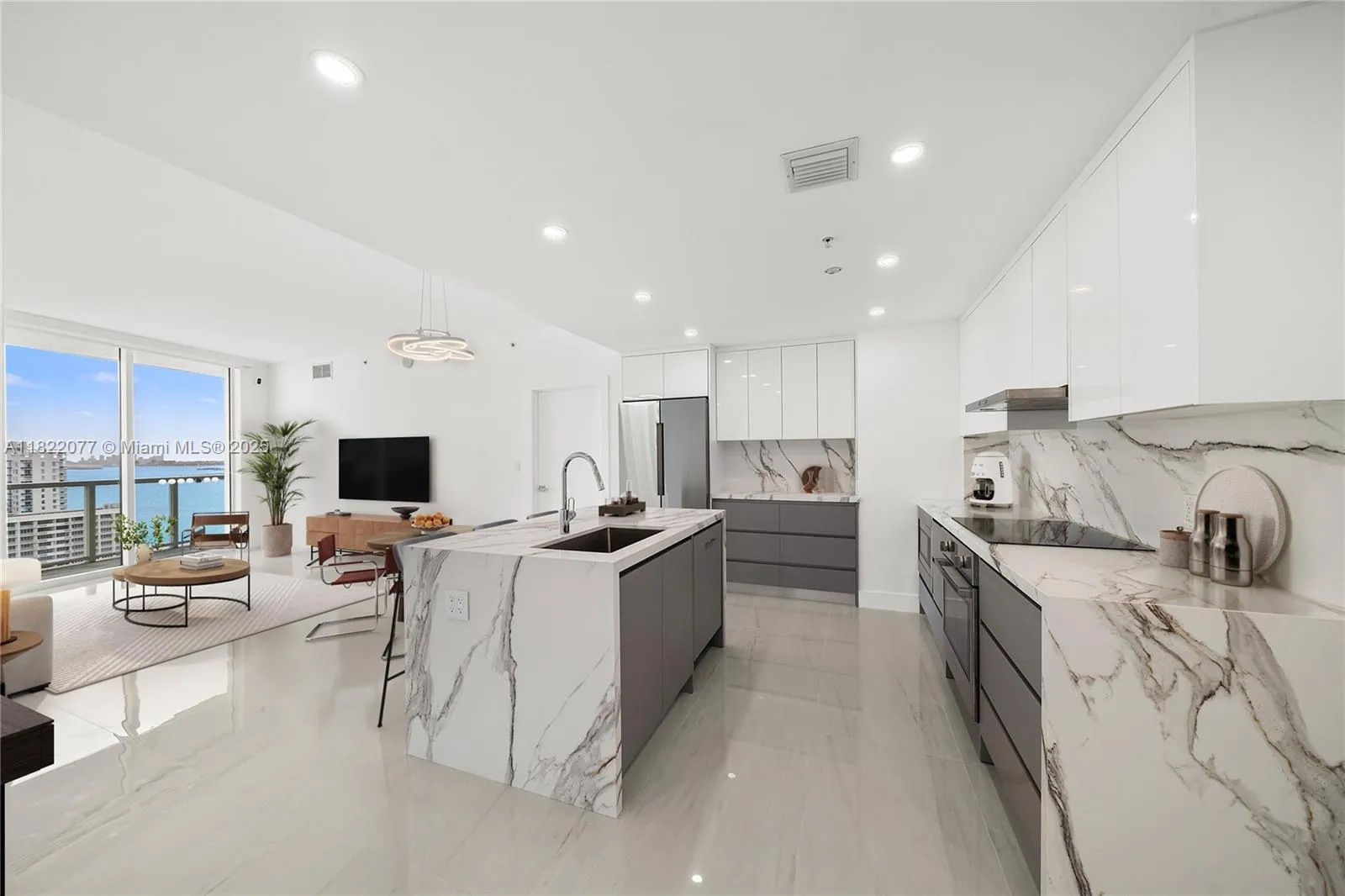 2 bedroom 2 bath for sale at 1900 N Bayshore Dr # 2104, Miami FL 33132