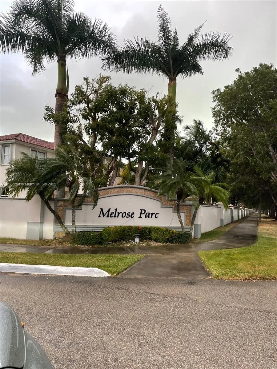 16388 SW 47th Ter, Miami FL 33185