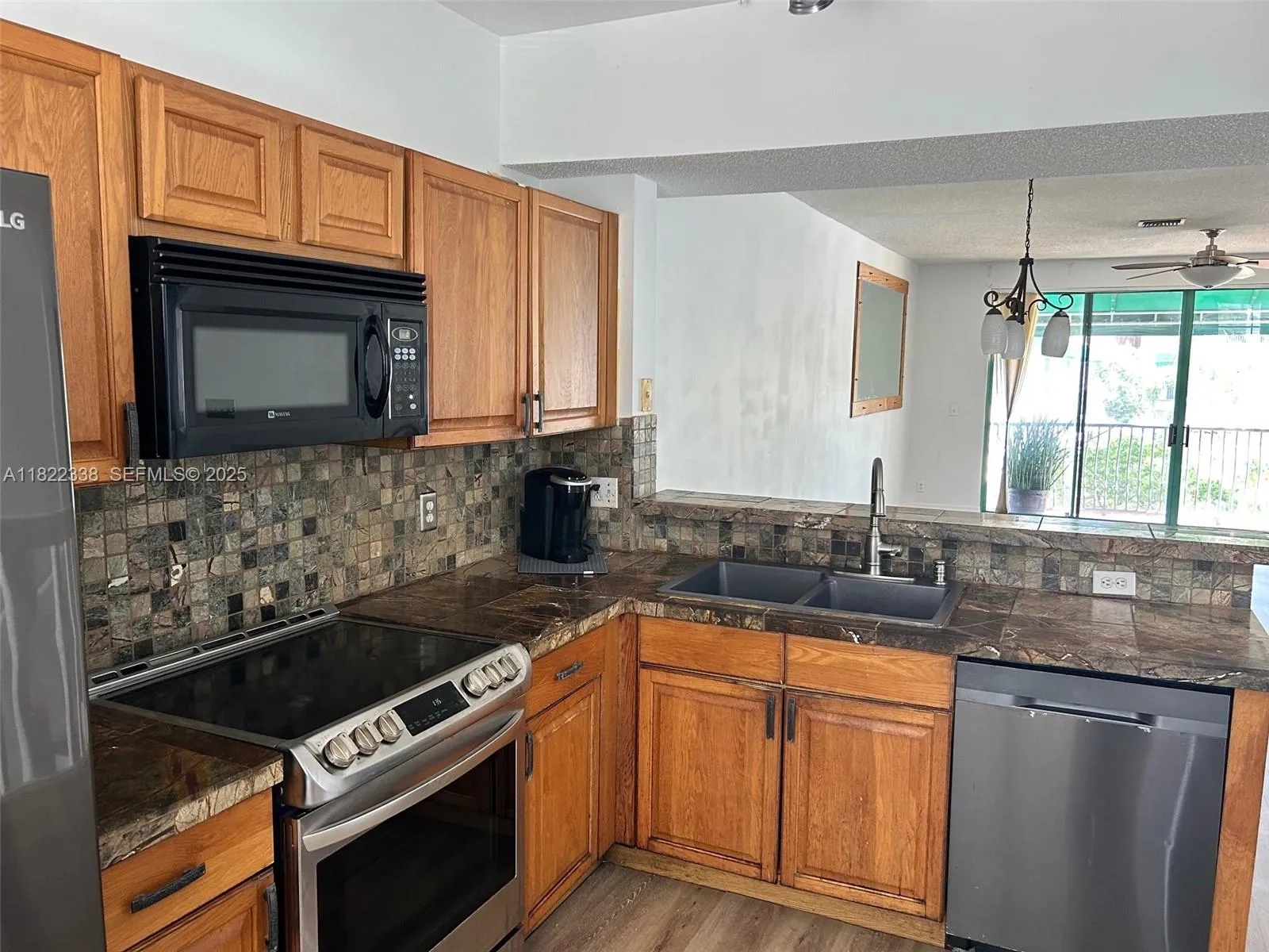 12666 NW 14th Pl # 12666, Sunrise FL 33323
