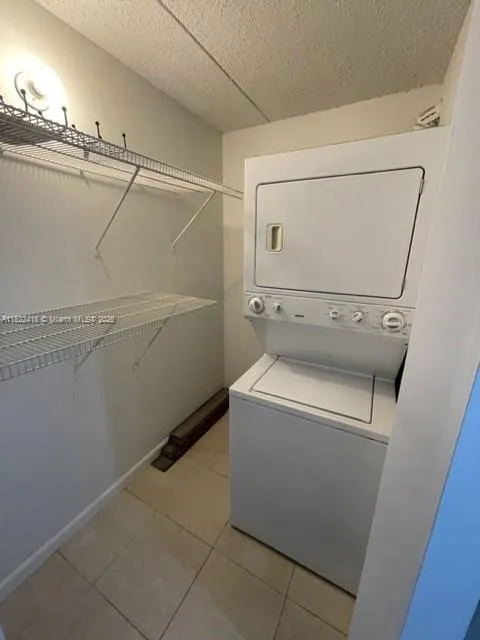 6135 NW 186th St # 205, Hialeah FL 33015