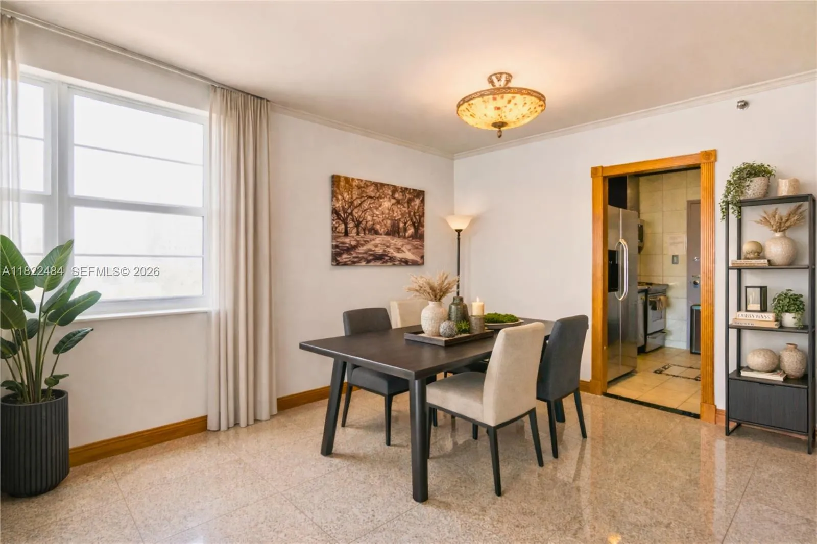 100 Lincoln Rd # 811, Miami Beach FL 33139