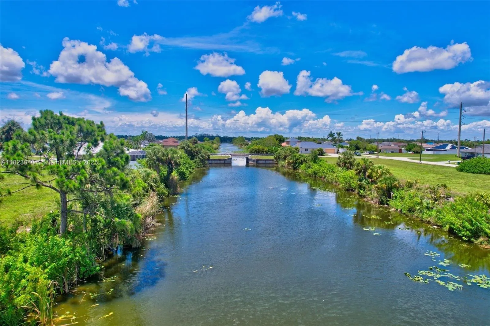 for sale at 2625 NE 5th Pl, Cape Coral FL 33909