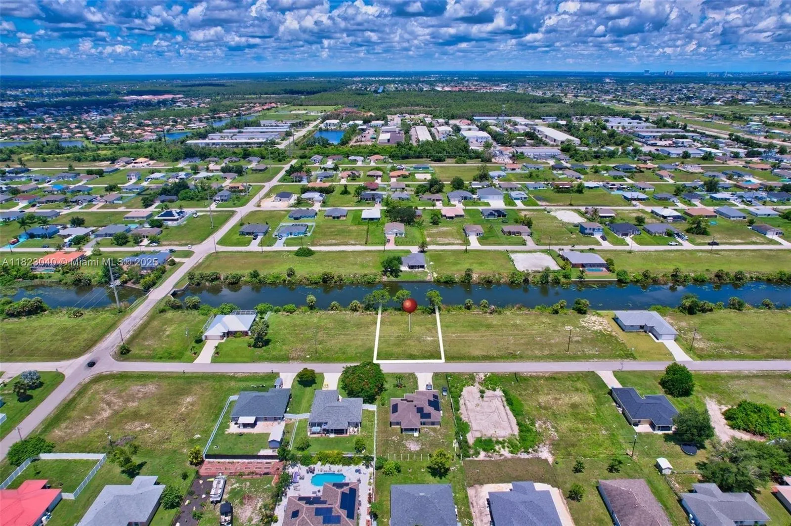 2625 NE 5th Pl, Cape Coral FL 33909