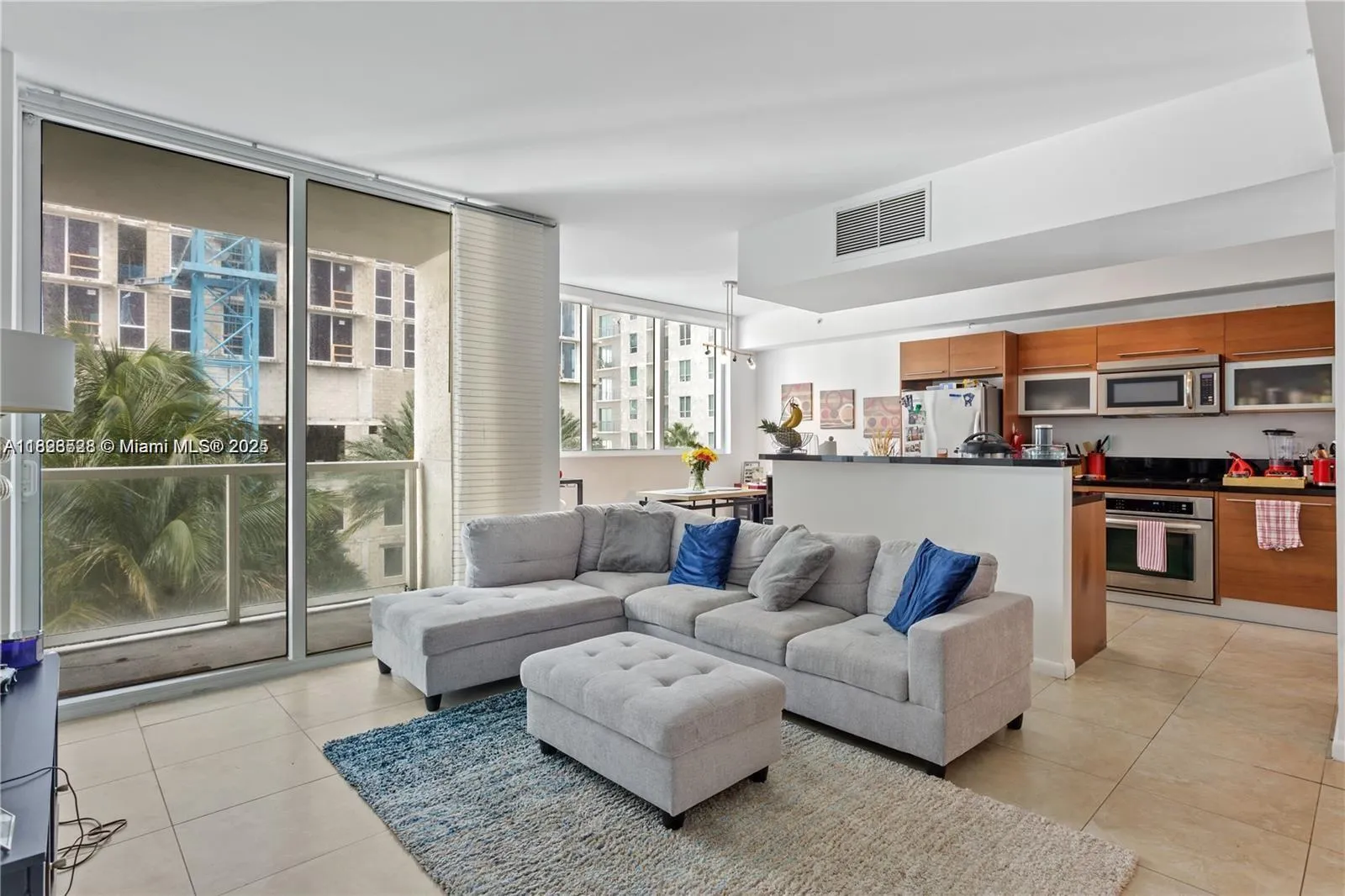 2 bedroom 2 bath for sale at 253 NE 2nd St # 1108, Miami FL 33132