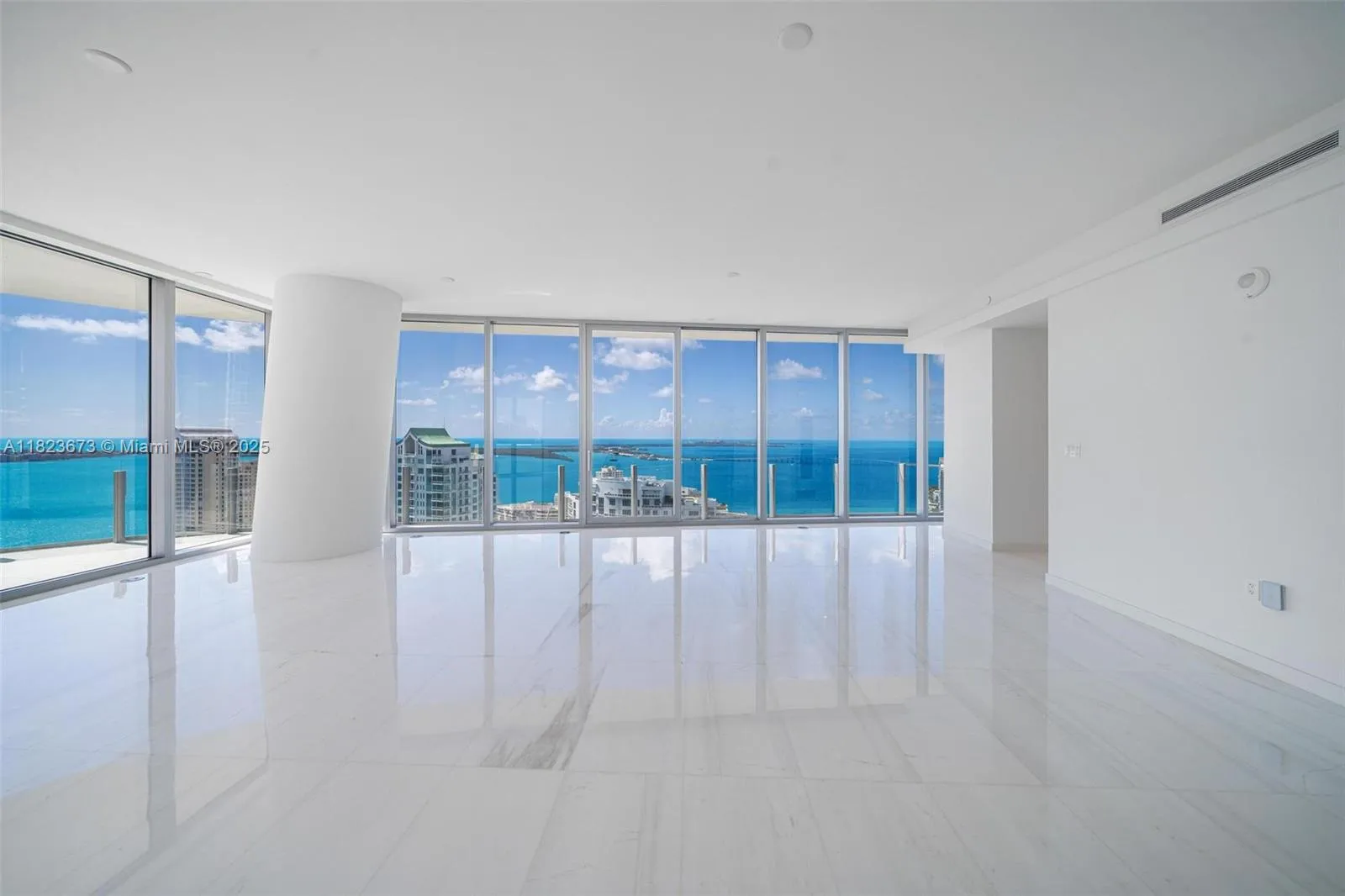 300 Biscayne Blvd Way # 4301, Miami FL 33131