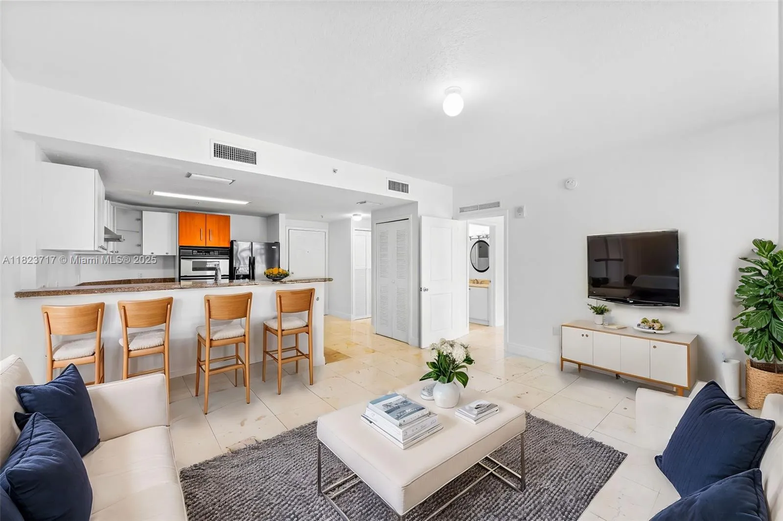 1 bedroom 1 bath for sale at 170 SE 14th St # 1203, Miami FL 33131