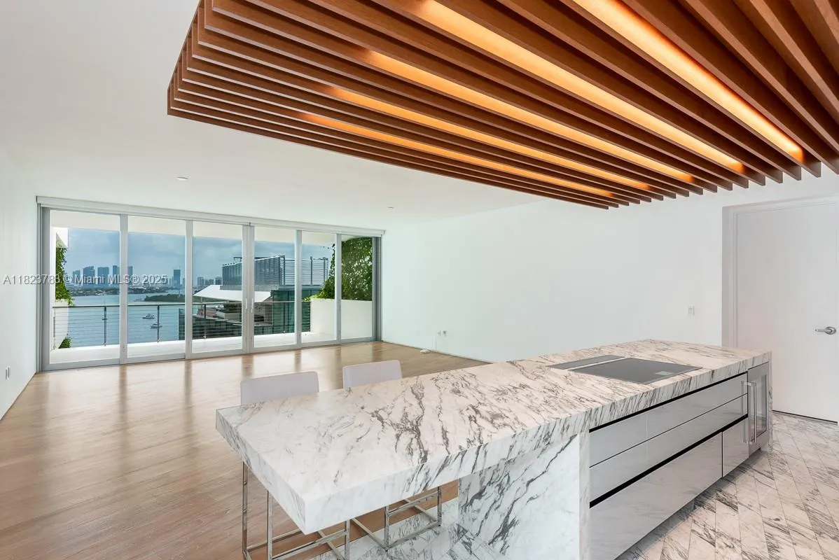 3 bedroom 3 bath for sale at 1300 Monad Ter # 9D, Miami Beach FL 33139